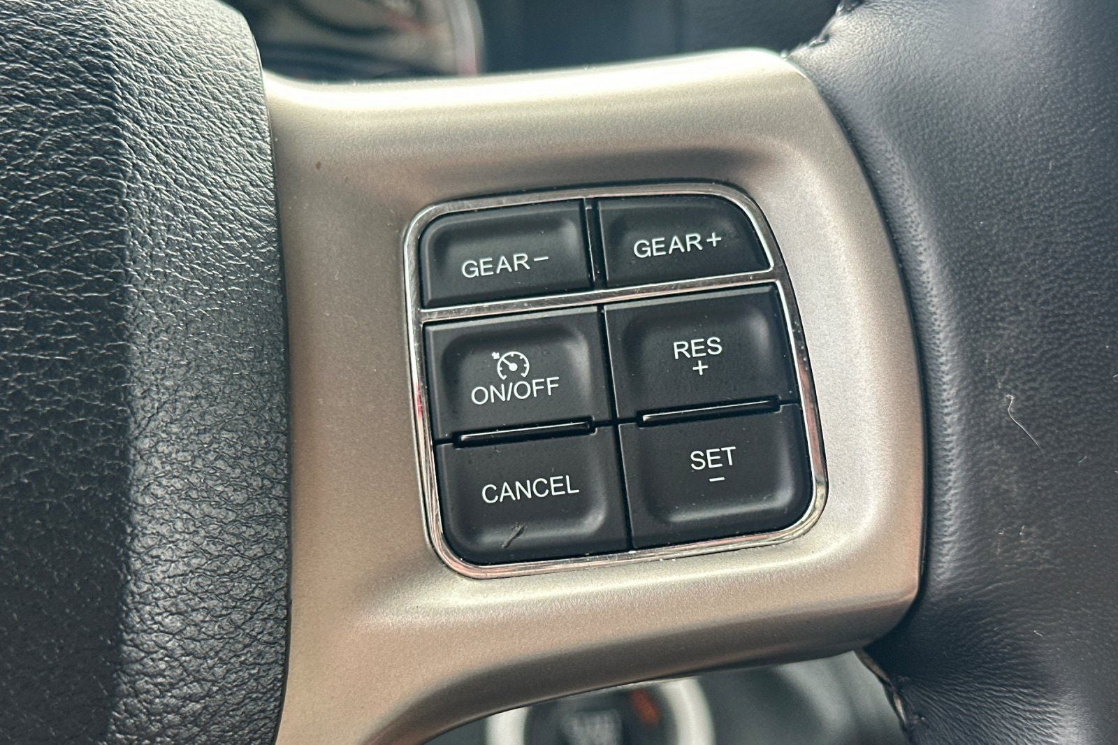 2014 RAM 1500 Laramie