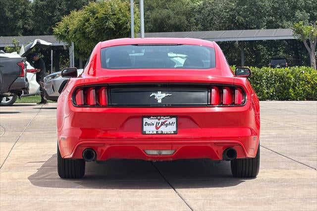 2017 Ford Mustang V6