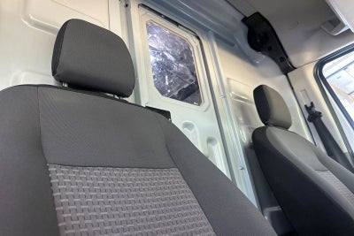 2022 Ford E-Transit-350 Base