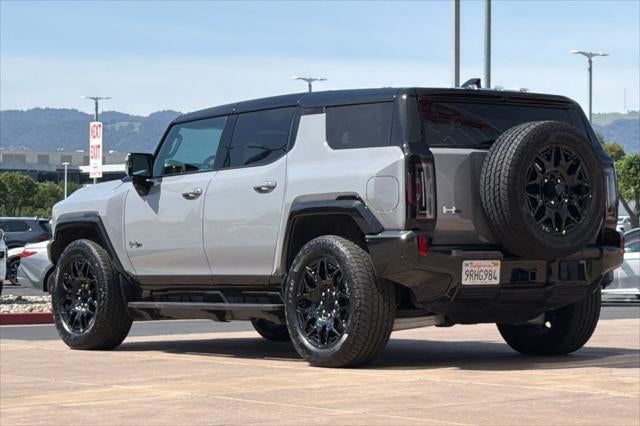 2025 GMC Hummer EV SUV 2X