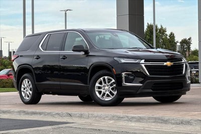 2023 Chevrolet Traverse LS