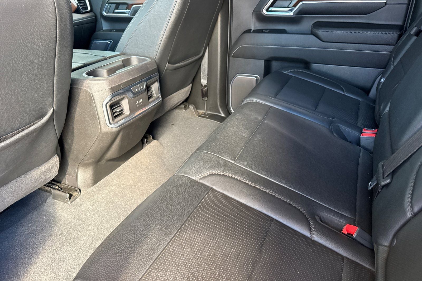 2024 GMC Sierra 3500HD Denali