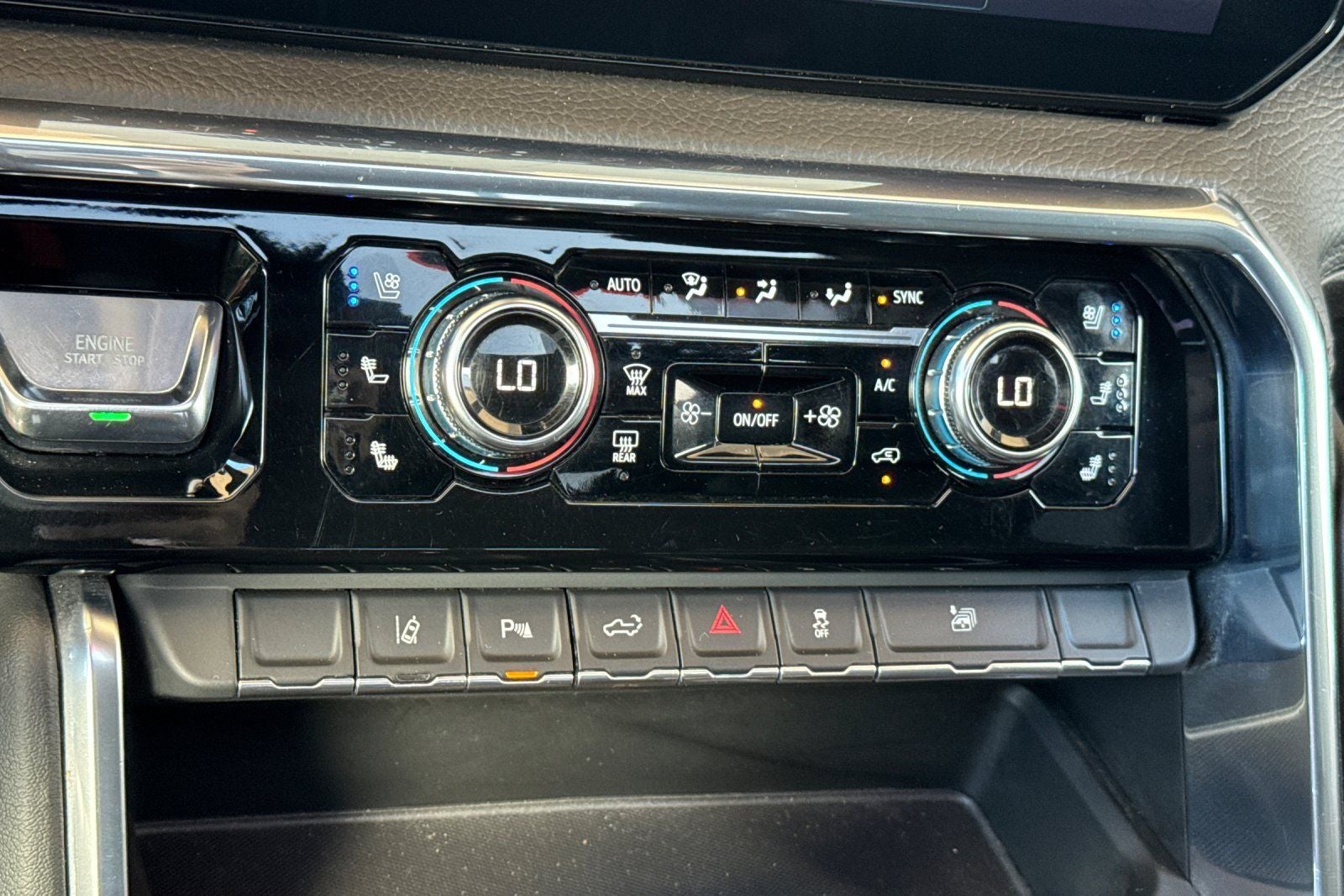 2024 GMC Sierra 3500HD Denali