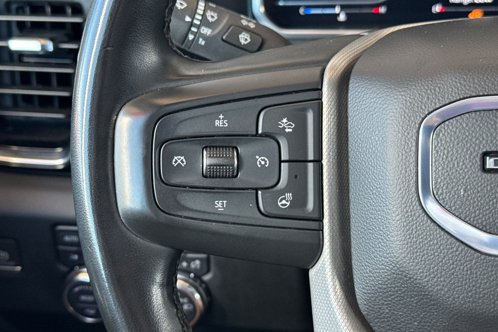 2024 GMC Sierra 3500HD Denali