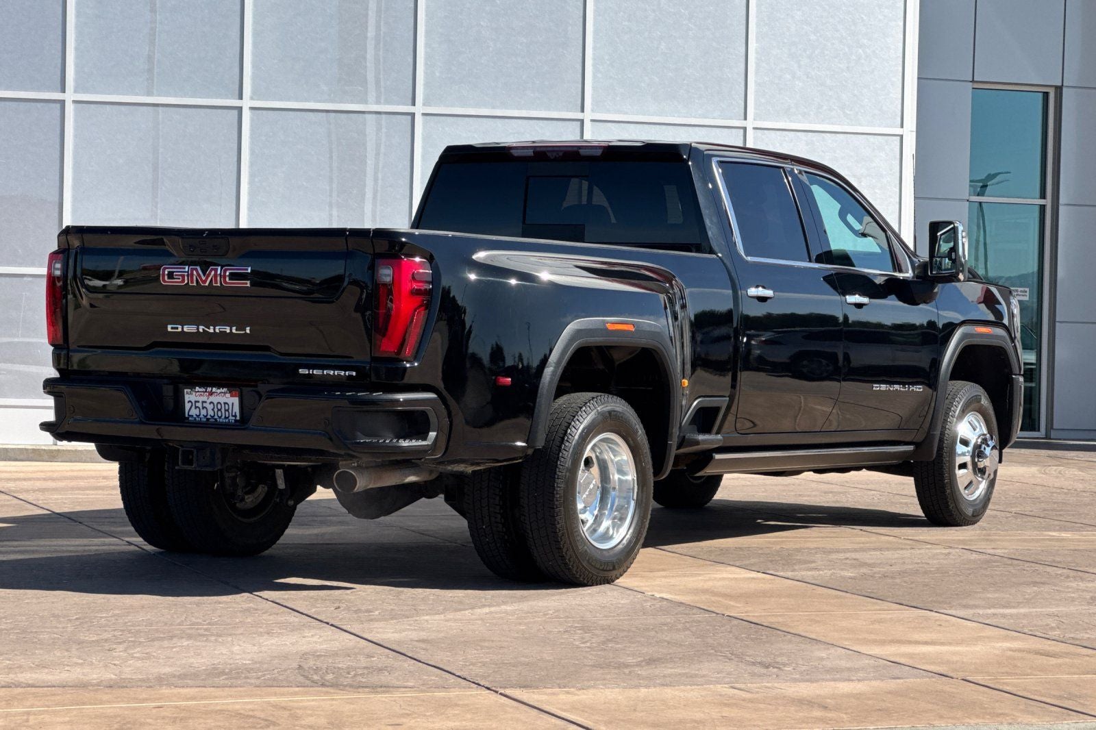 2024 GMC Sierra 3500HD Denali