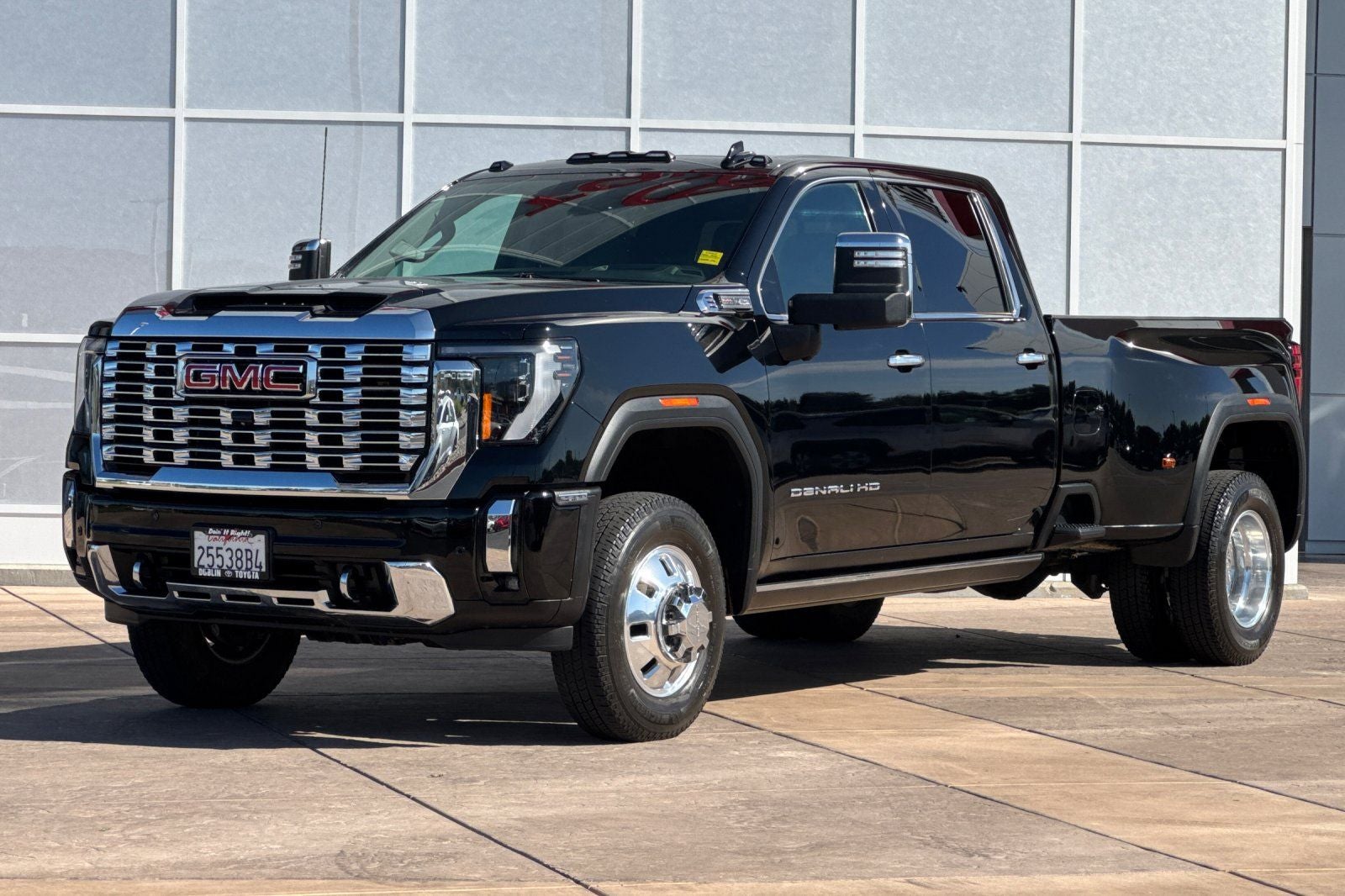 2024 GMC Sierra 3500HD Denali