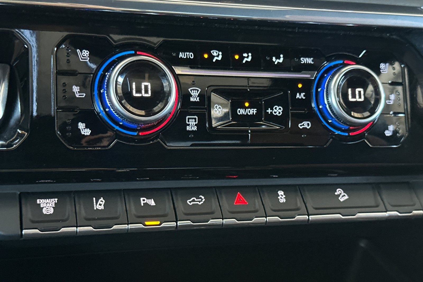 2024 GMC Sierra 3500HD Denali Ultimate