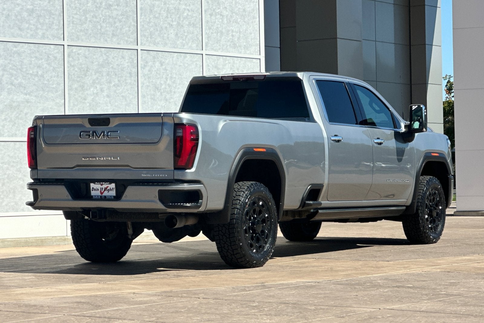 2024 GMC Sierra 3500HD Denali Ultimate