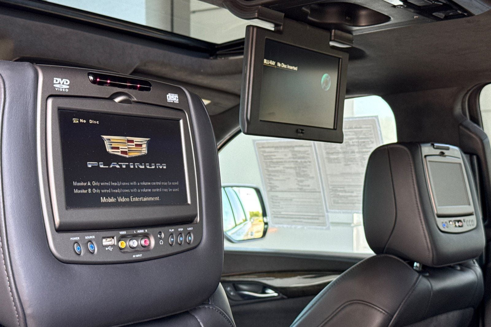 2016 Cadillac Escalade Platinum Edition