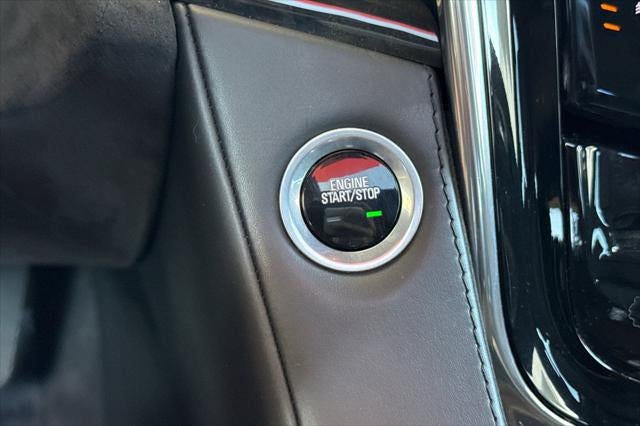 2016 Cadillac Escalade Platinum Edition