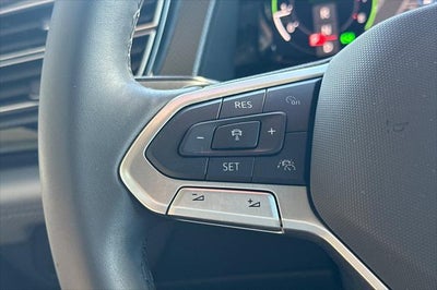 2024 Volkswagen Atlas 2.0T Peak Edition SEL