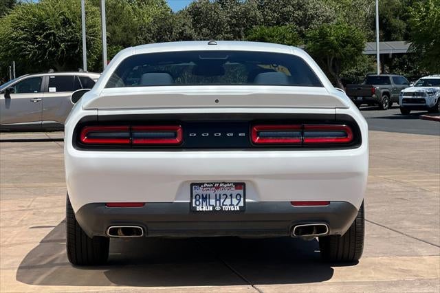 2018 Dodge Challenger SXT