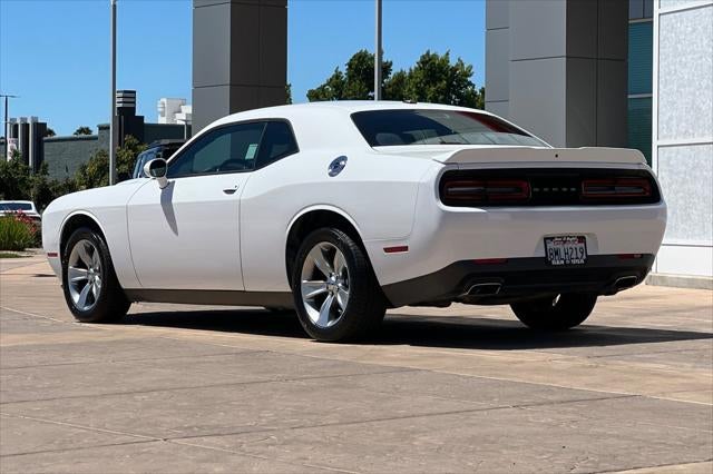 2018 Dodge Challenger SXT
