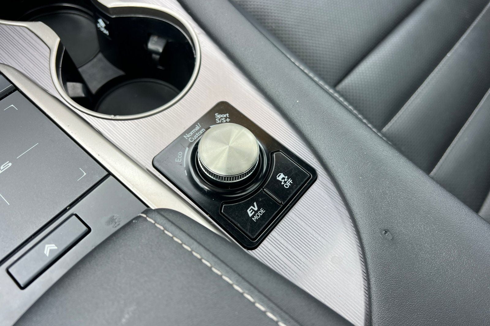 2022 Lexus RX 450h F Sport