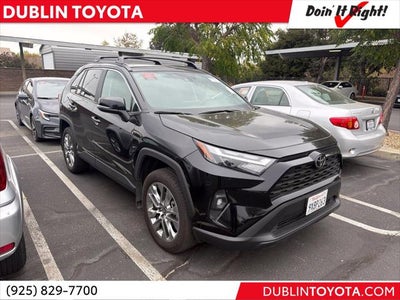 2025 Toyota RAV4 XLE Premium