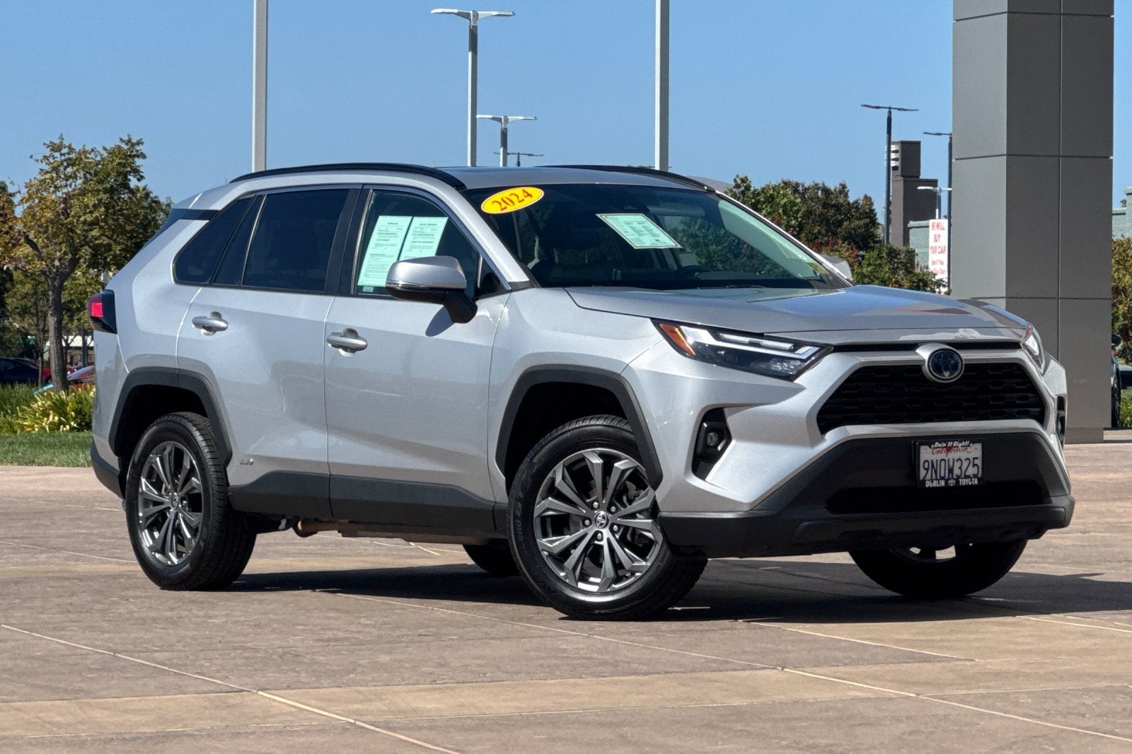 2024 Toyota RAV4 Hybrid XLE Premium