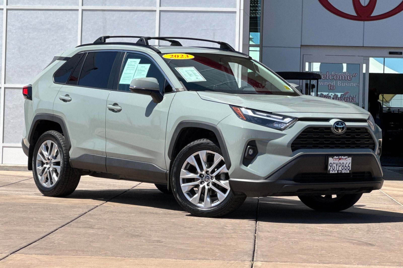 2023 Toyota RAV4 XLE Premium