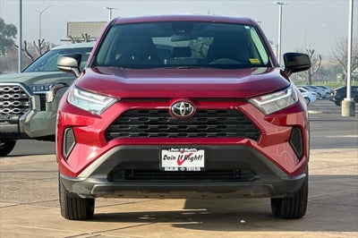 2024 Toyota RAV4 LE