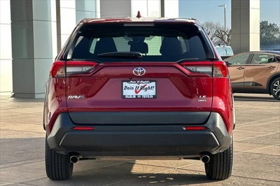2024 Toyota RAV4 LE