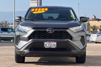 2024 Toyota RAV4 LE
