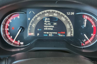2025 Toyota RAV4 LE