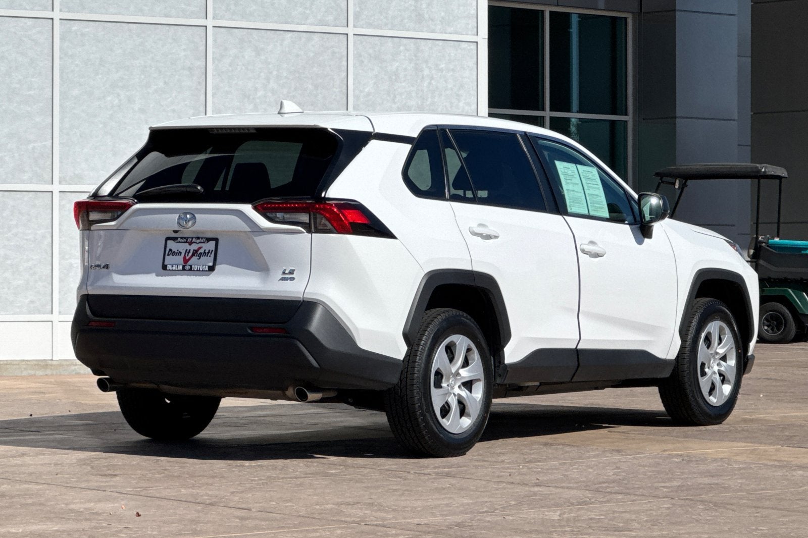 2025 Toyota RAV4 LE