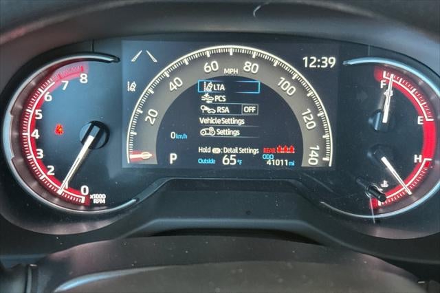 2025 Toyota RAV4 LE