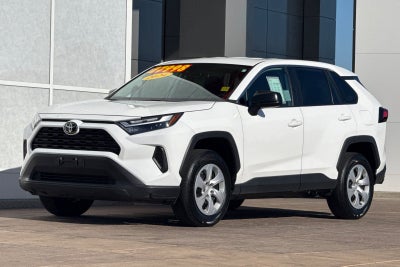 2024 Toyota RAV4 LE