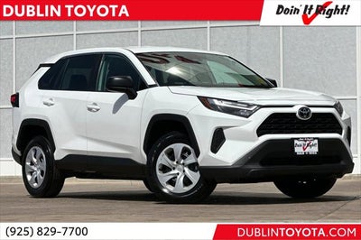 2025 Toyota RAV4 LE