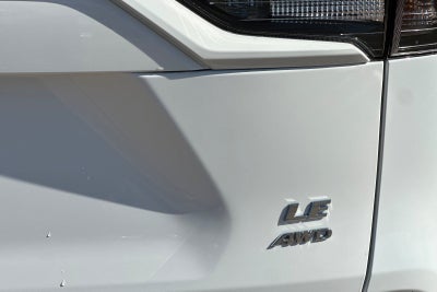 2024 Toyota RAV4 LE