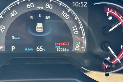 2025 Toyota RAV4 LE