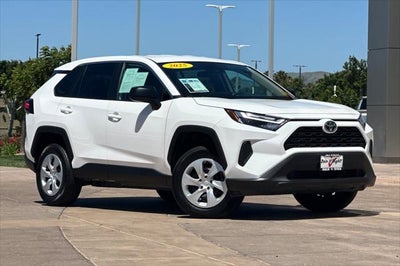 2025 Toyota RAV4 LE