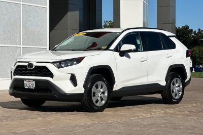 2020 Toyota RAV4 LE