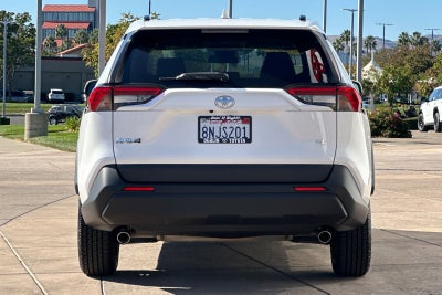 2020 Toyota RAV4 LE
