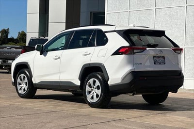 2020 Toyota RAV4 LE