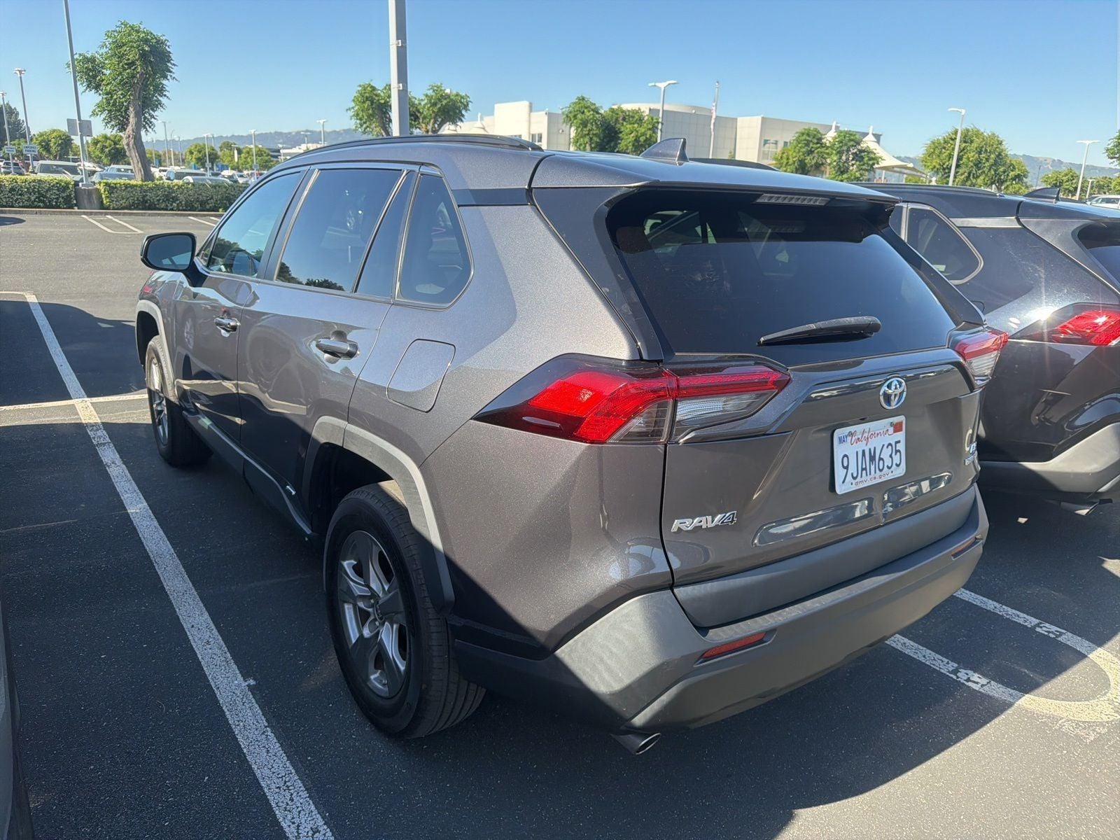 2024 Toyota RAV4 Hybrid LE
