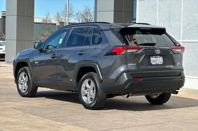 2025 Toyota RAV4 Hybrid LE