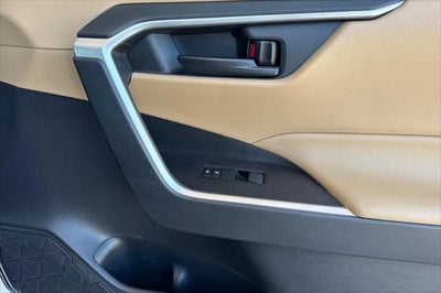 2021 Toyota RAV4 Hybrid LE