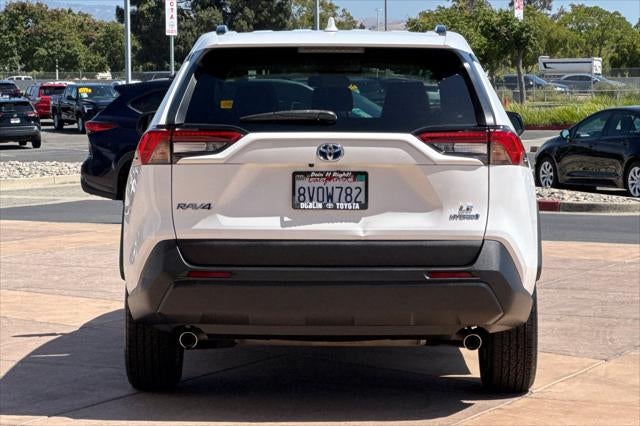 2021 Toyota RAV4 Hybrid LE