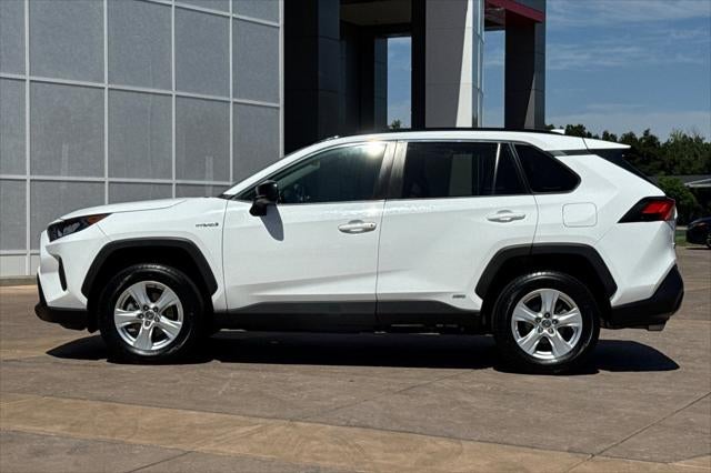 2021 Toyota RAV4 Hybrid LE