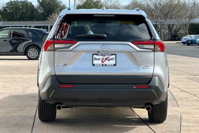 2025 Toyota RAV4 Hybrid LE