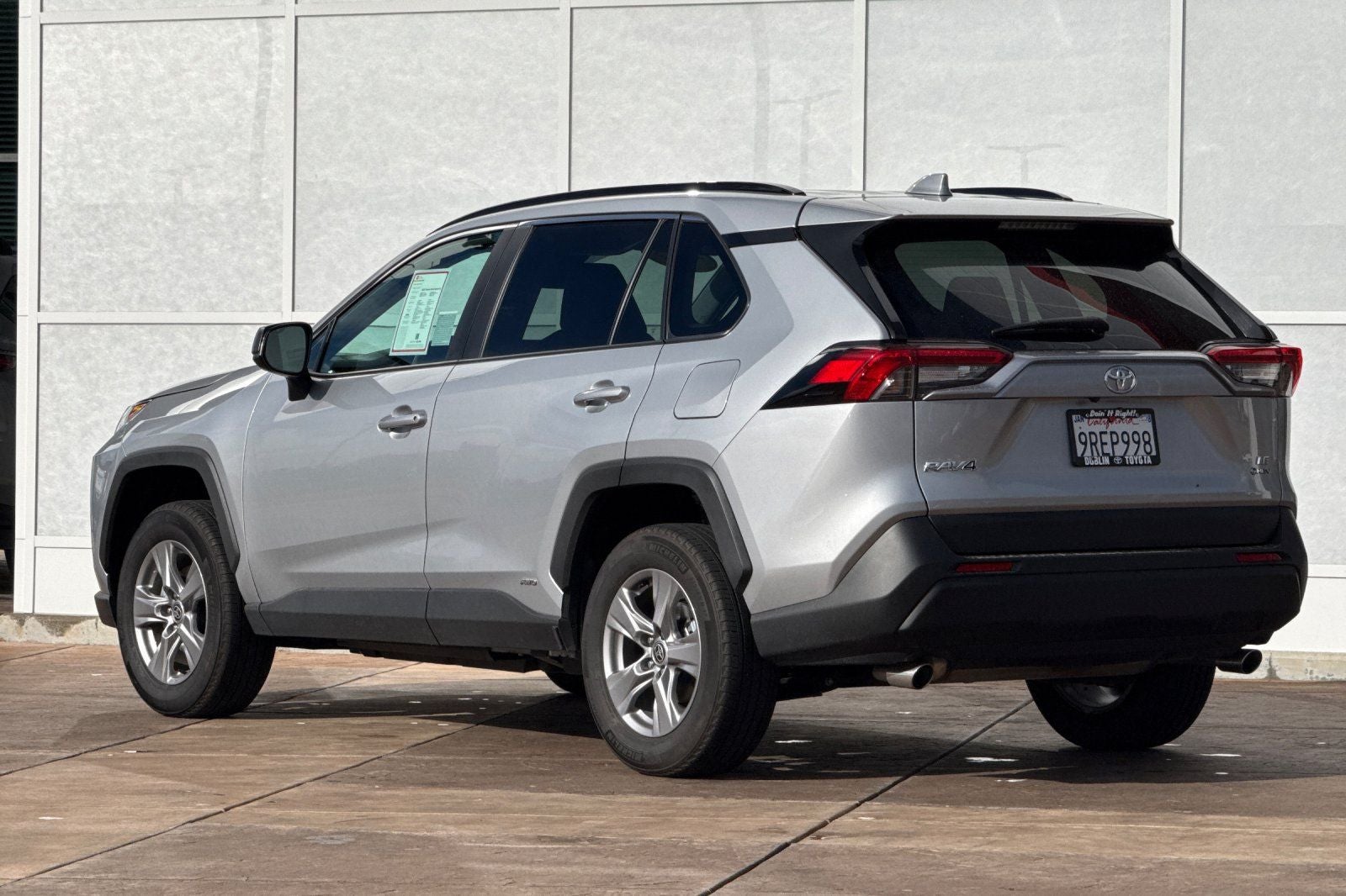 2025 Toyota RAV4 Hybrid LE