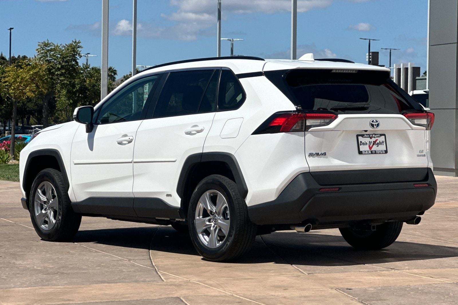 2024 Toyota RAV4 Hybrid LE