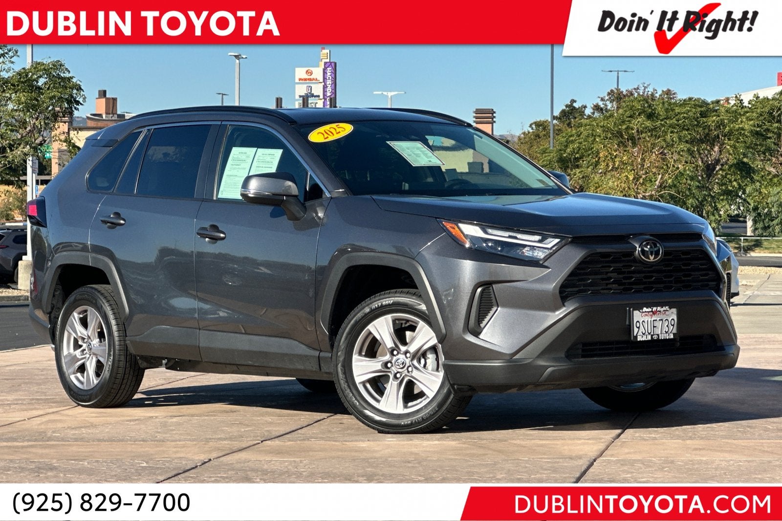 2025 Toyota RAV4 XLE