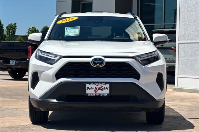 2025 Toyota RAV4 XLE