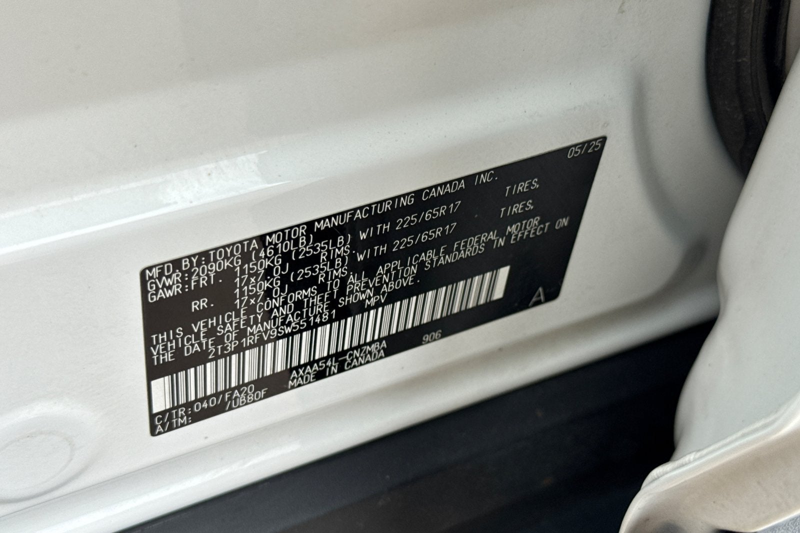 2025 Toyota RAV4 XLE