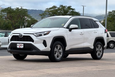2025 Toyota RAV4 XLE