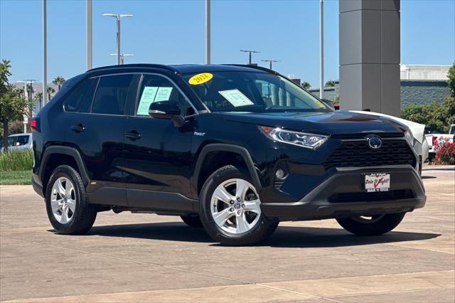 2021 Toyota RAV4 Hybrid XLE