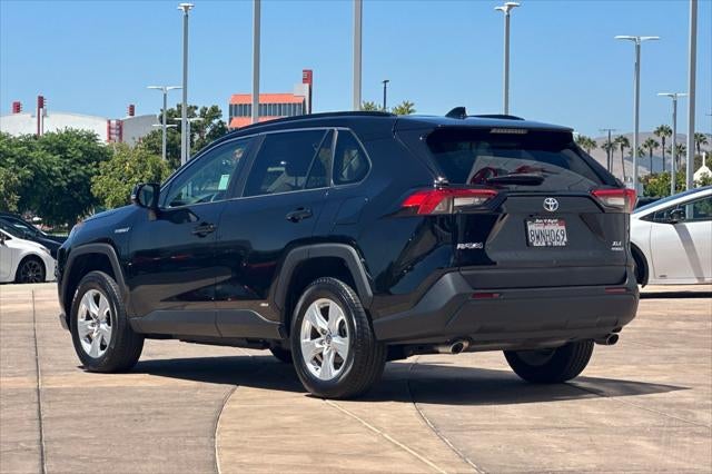2021 Toyota RAV4 Hybrid XLE