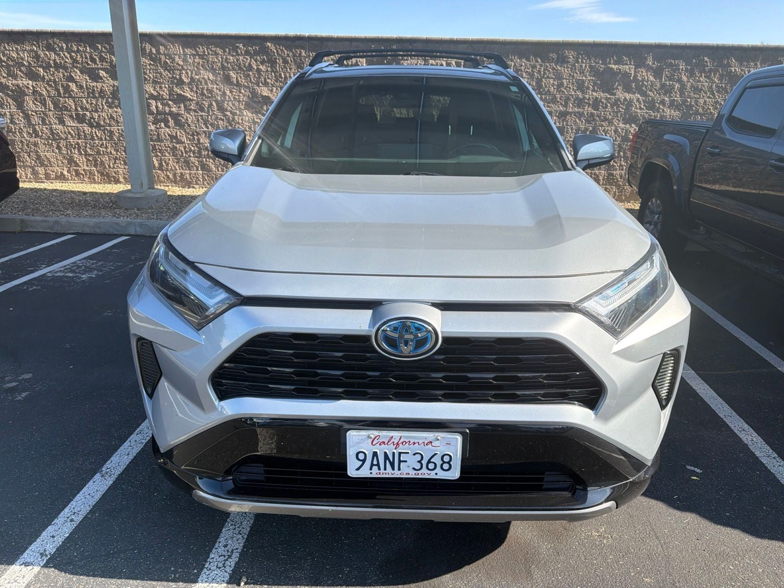 2022 Toyota RAV4 Hybrid SE
